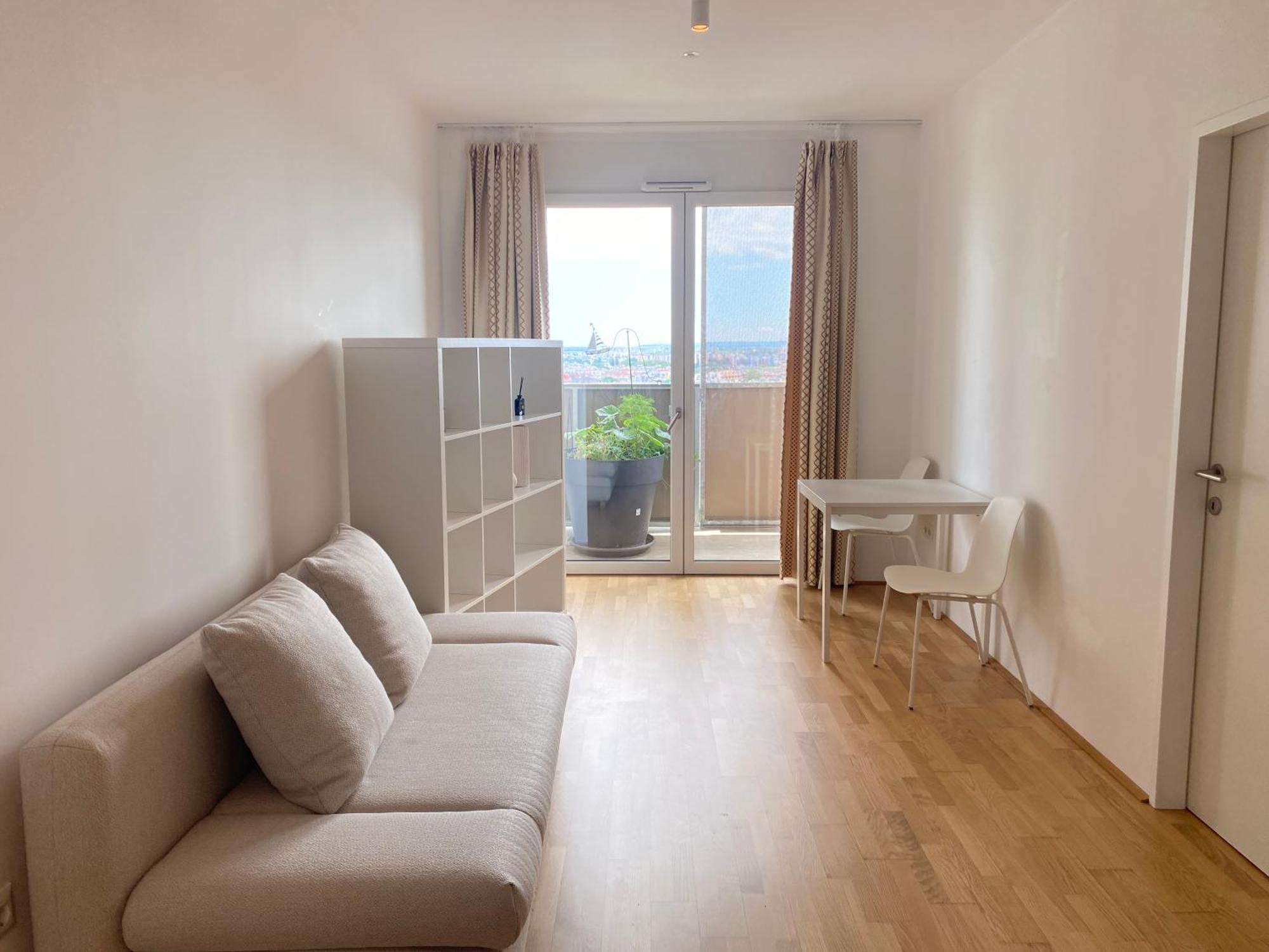Apartment Central Comfort Cozy One-bedroom With City Views